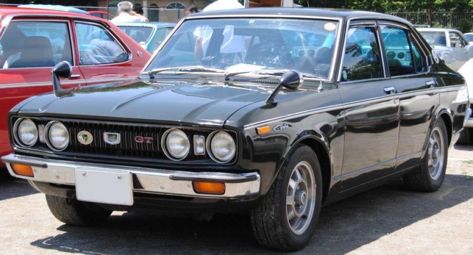 Toyota Carina 1.6 (TA12) (79 Hp)